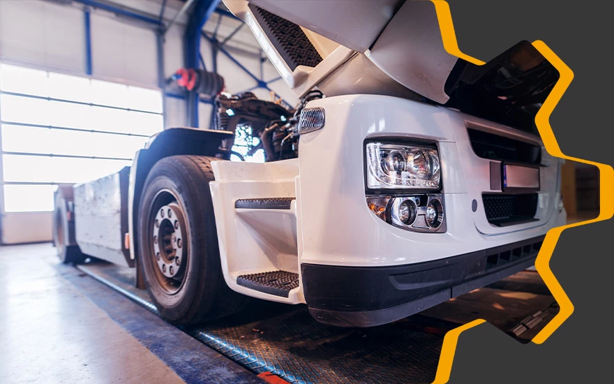 Ciężarówka w&nbsp;warsztacie